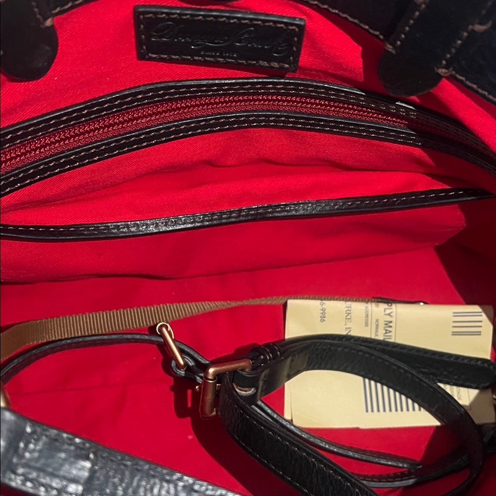 Dooney & Bourke
Women's Black Barlow Leather Satchel - Picture 7 of 7